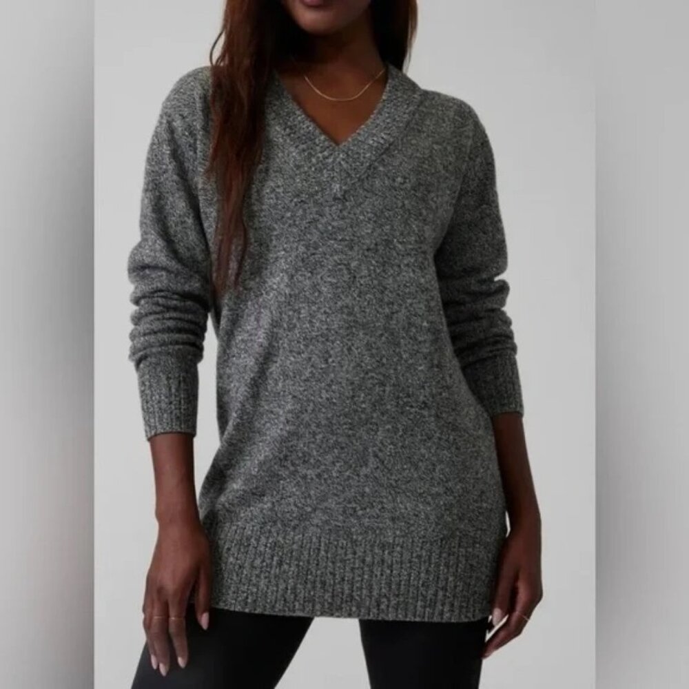 NWOT Athleta Vital V Wool/Cashmere Tunic Sweater Marled Grey
